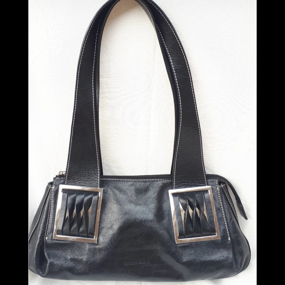 Stunning Vintage Leather Handbag with Silver Accents